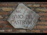 04841 ostia - regio i - via della foce - bivio del castrum - schild.jpg